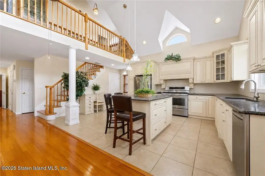401 Isabella Avenue, Staten Island, NY 10306 - #3