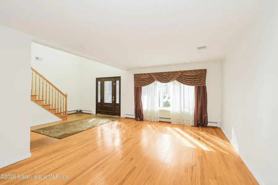 143 Wolverine Street, Staten Island, NY 10306 - #3