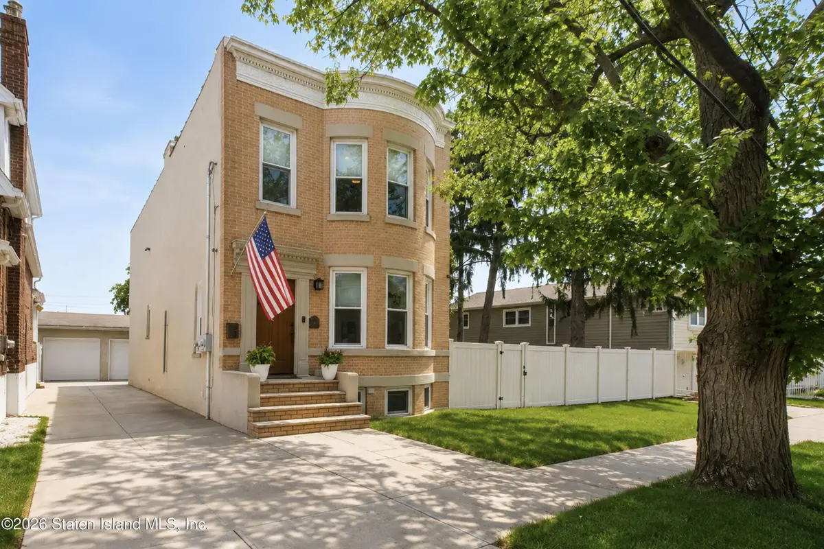 25 Meadow Avenue, Staten Island, NY 10304 - #1
