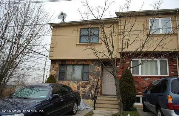 5 Abbey Road, Staten Island, NY 10308