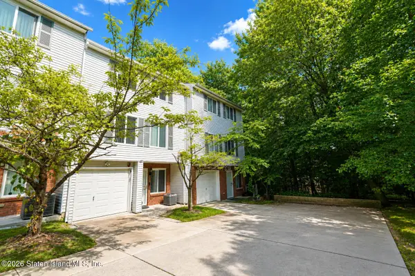 176 Ilyssa Way, Staten Island, NY 10312