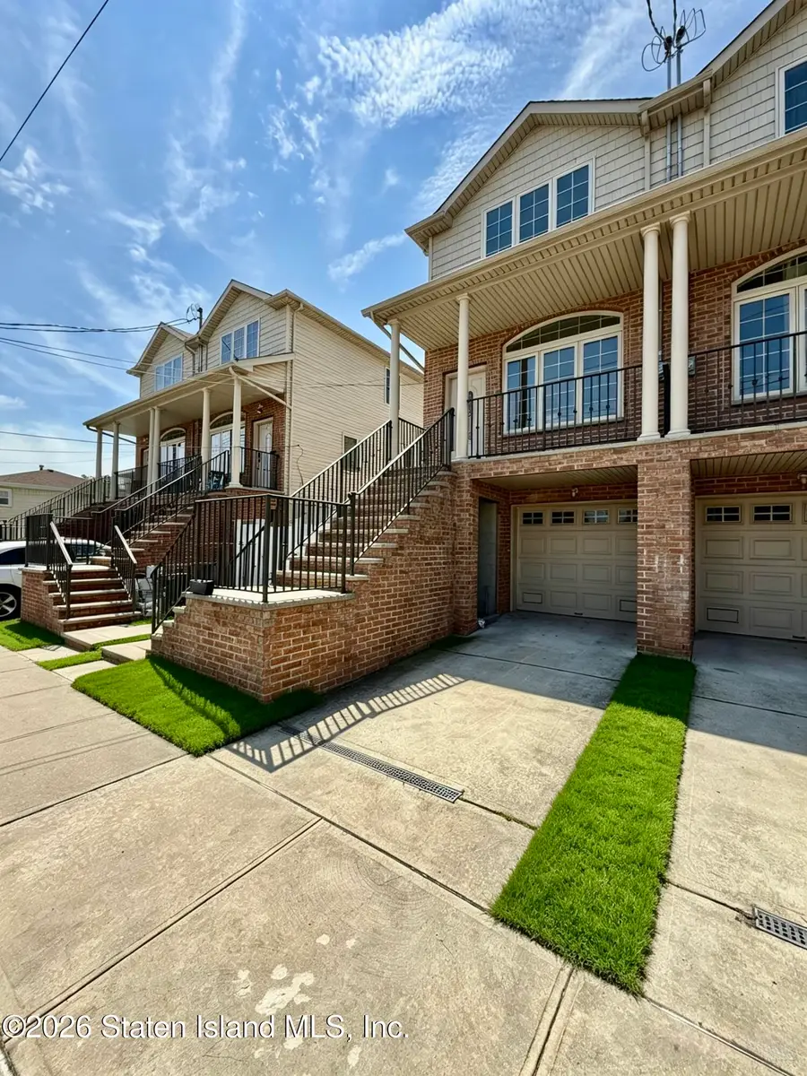 492 Bedford Avenue, Staten Island, NY 10306 - #2