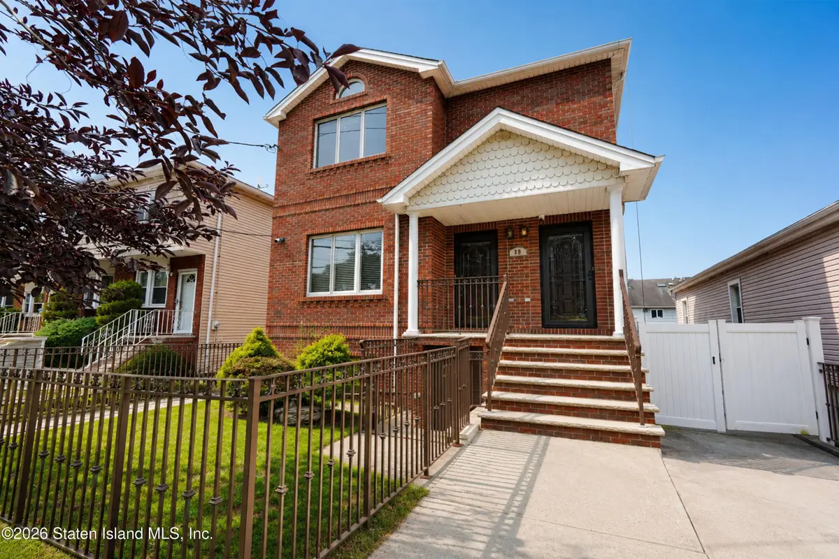 80 Reid Avenue, Staten Island, NY 10305 - #1