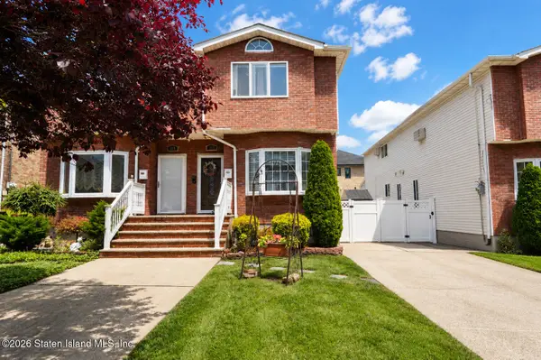 111 Burgher Avenue, Staten Island, NY 10304