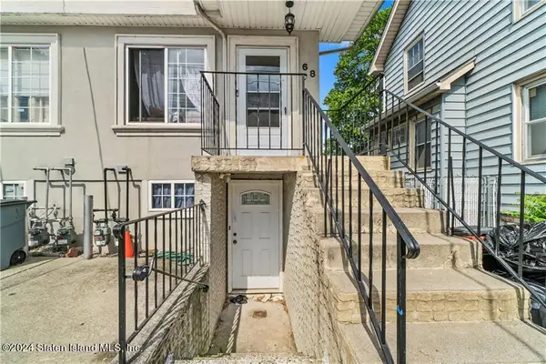 68 South Avenue, Staten Island, NY 10303