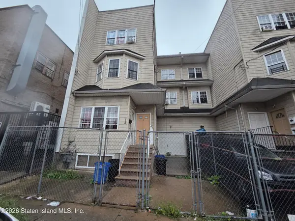 12 Harrison Avenue, Staten Island, NY 10302
