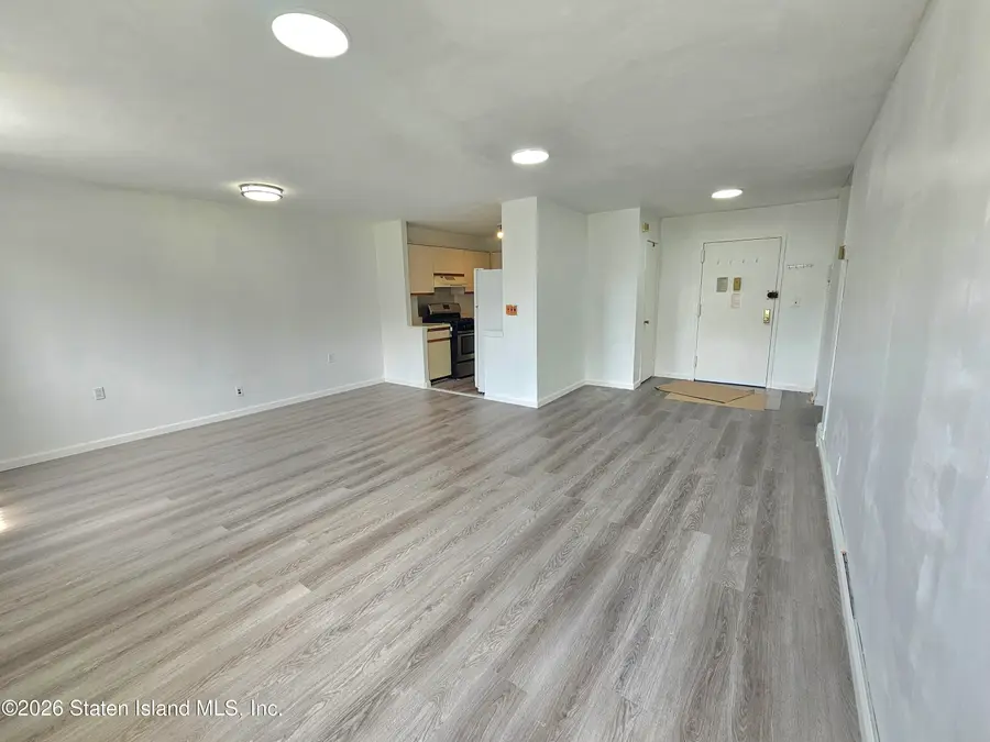 50 Belair Road #5e, Staten Island, NY 10305 - #3