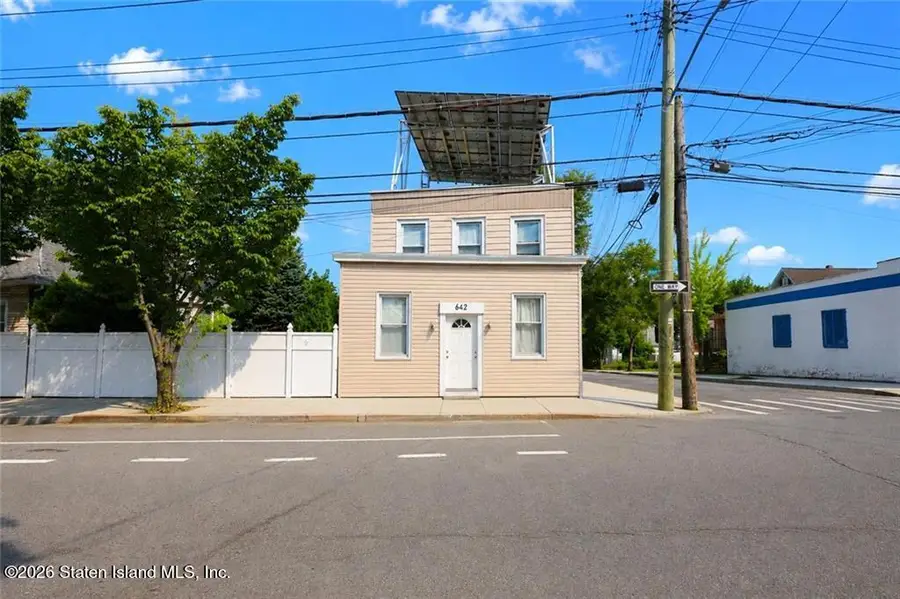 642 Richmond Road, Staten Island, NY 10304 - #2
