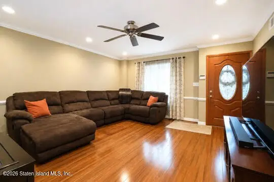 250 Malvine Avenue, Staten Island, NY 10309 - #2