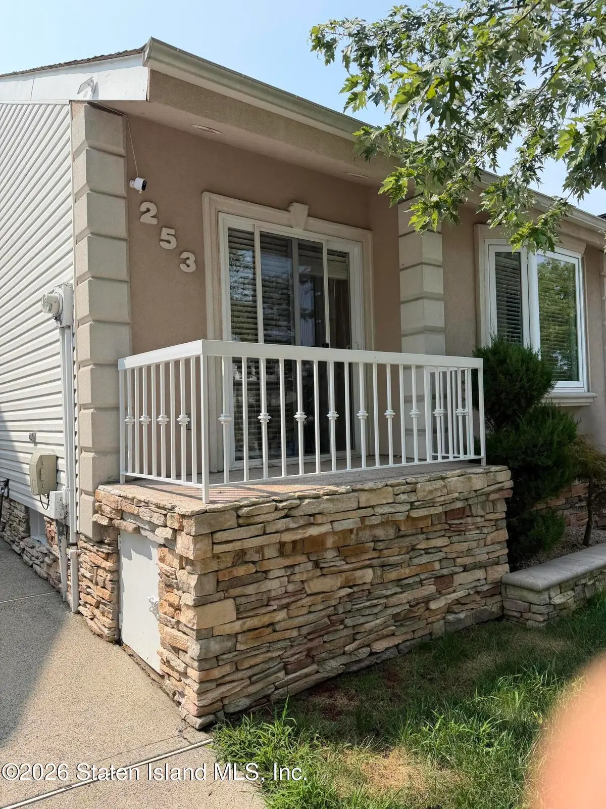253 Green Valley Road, Staten Island, NY 10312 - #1