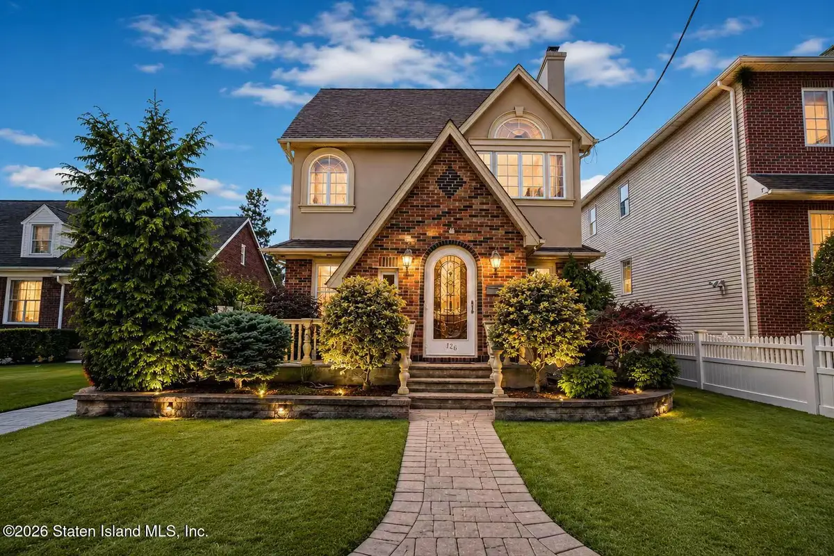 118 Jacques Avenue, Staten Island, NY 10306 - #1