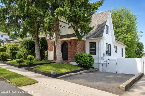 27 Hunton Street, Staten Island, NY 10304