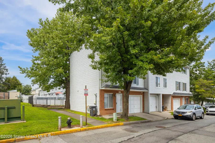 129 Ilyssa Way, Staten Island, NY 10312 - #3