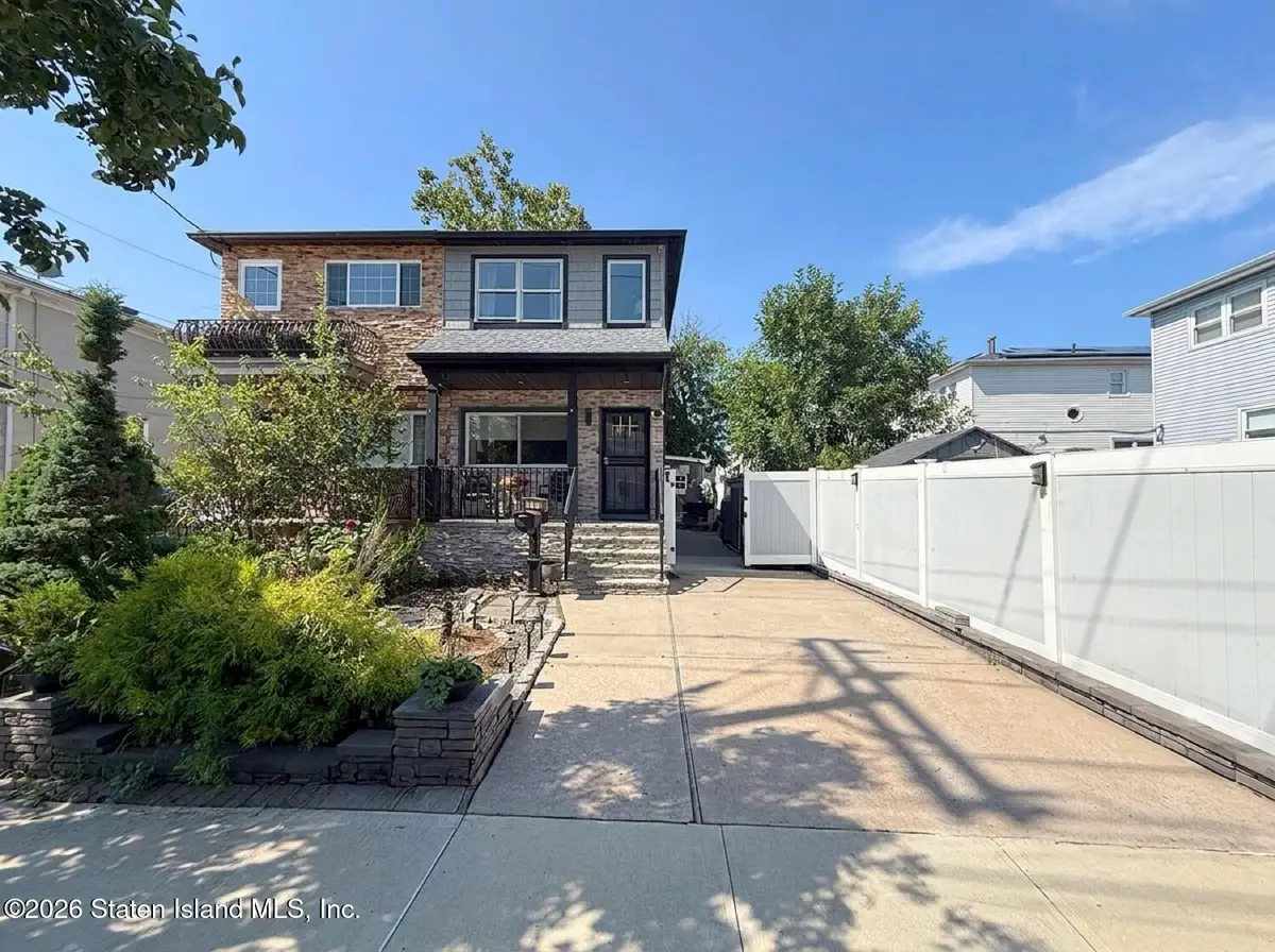 190 Fieldway Avenue, Staten Island, NY 10308 - #1