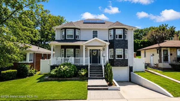 56 Walters Avenue, Staten Island, NY 10301