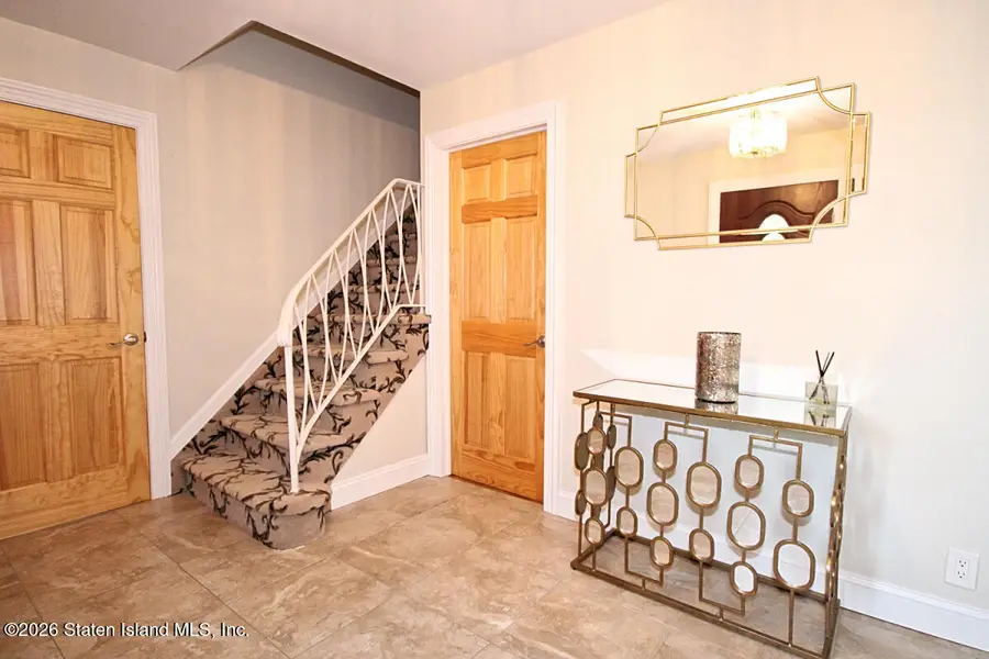 87 Comstock Avenue, Staten Island, NY 10314 - #2