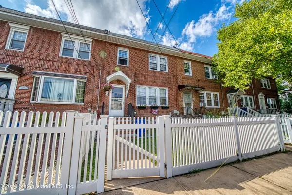 43 Hylan Place, Staten Island, NY 10306