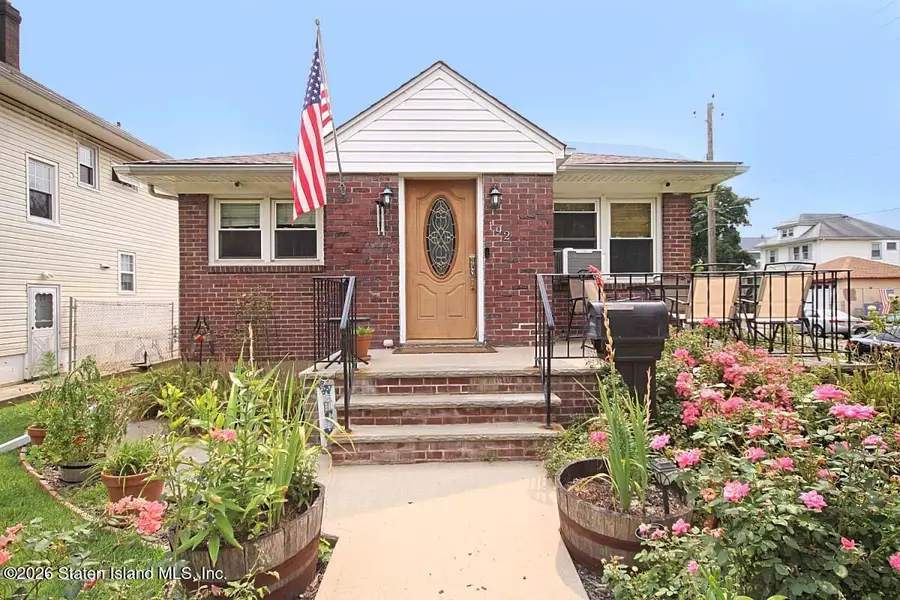 192 Catherine Street, Staten Island, NY 10302 - #2