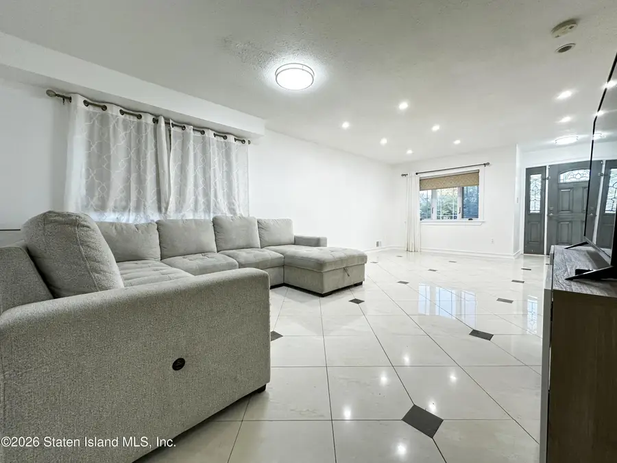51 Shiloh Street, Staten Island, NY 10314 - #2