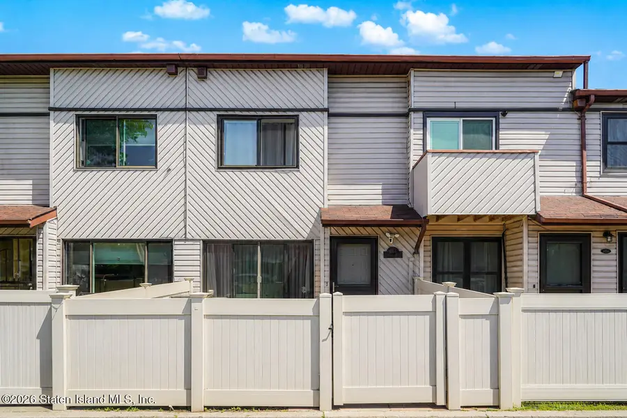 492 Lisk Avenue #A, Staten Island, NY 10303 - #2