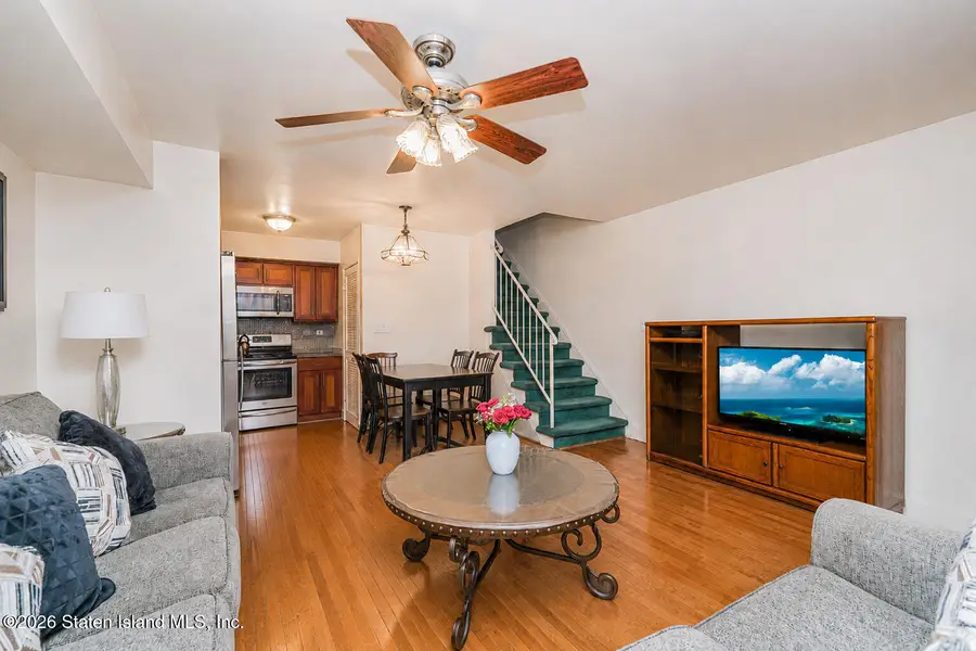 492 Lisk Avenue #A, Staten Island, NY 10303 - #3