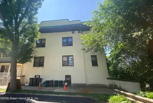 20 Egmont Place, Staten Island, NY 10301