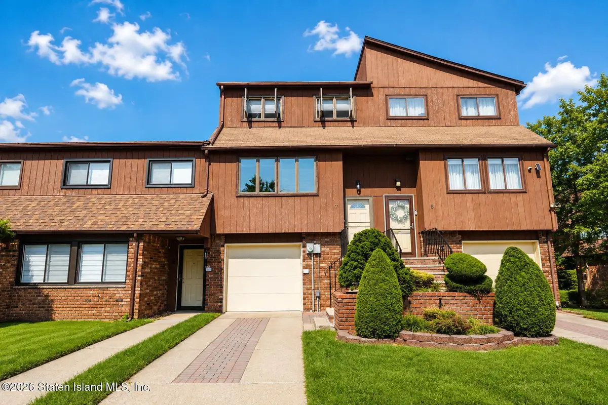 7 Pamela Lane, Staten Island, NY 10304 - #1