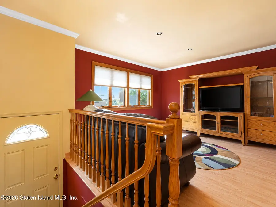 7 Pamela Lane, Staten Island, NY 10304 - #3