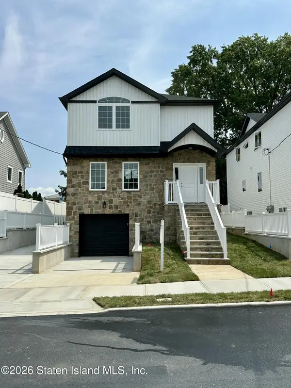 685 Oakland Avenue, Staten Island, NY 10310