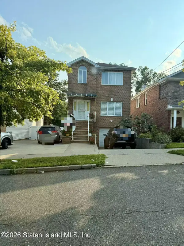 118 Guyon Avenue, Staten Island, NY 10306