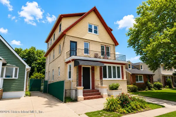 112 Laconia Avenue, Staten Island, NY 10305