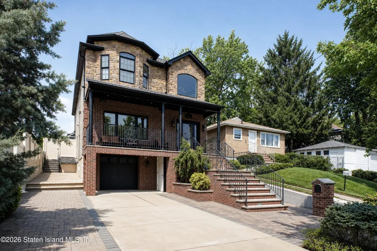 16 Stuyvesant Avenue, Staten Island, NY 10312 - #1