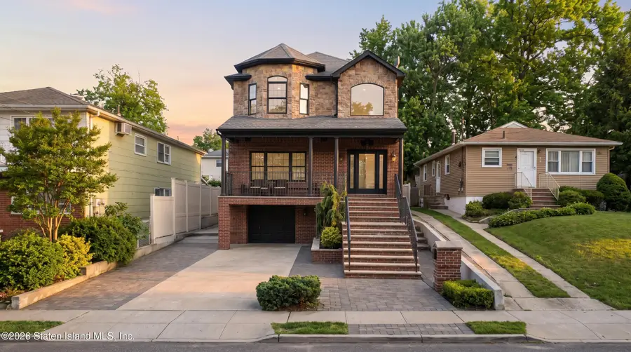 16 Stuyvesant Avenue, Staten Island, NY 10312 - #3