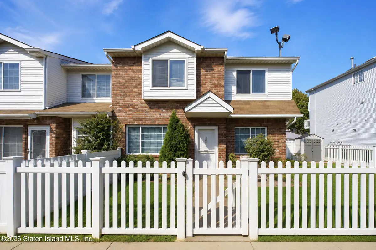 56 Country Drive N #A, Staten Island, NY 10314 - #1