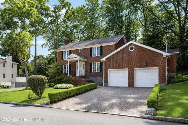 156 Hitchcock Avenue, Staten Island, NY 10306