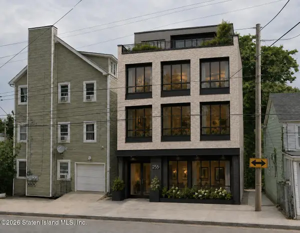 255 York Avenue, Staten Island, NY 10301