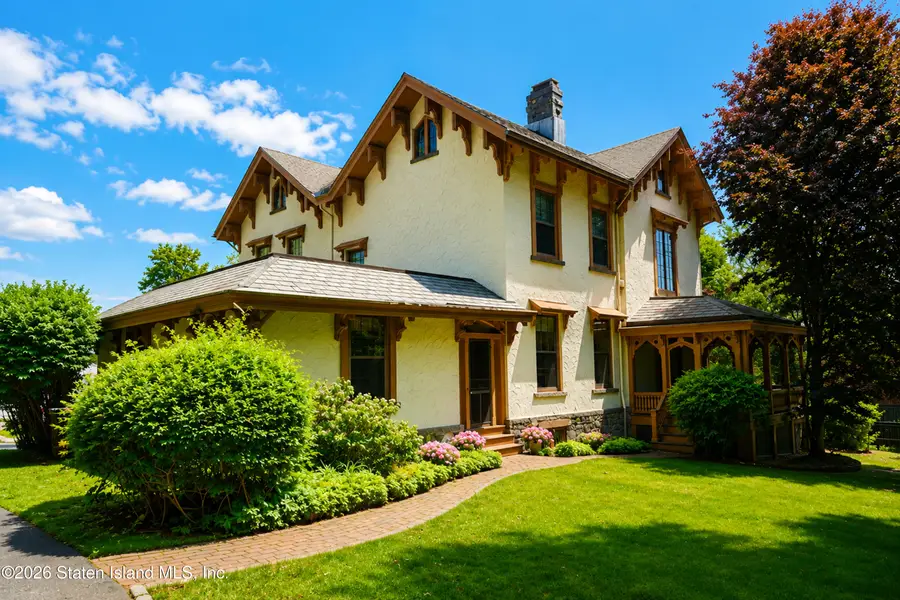 111 Douglas Road, Staten Island, NY 10304 - #2