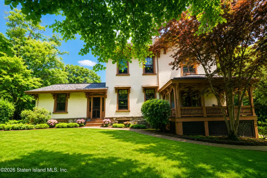 111 Douglas Road, Staten Island, NY 10304 - #3