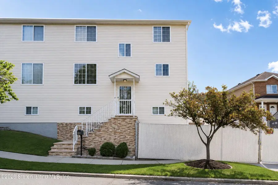 36 Rockwell Avenue, Staten Island, NY 10305 - #2