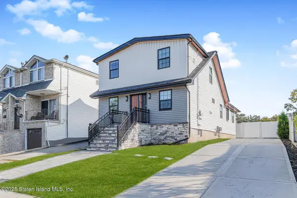 127 Ridgecrest Avenue, Staten Island, NY 10312