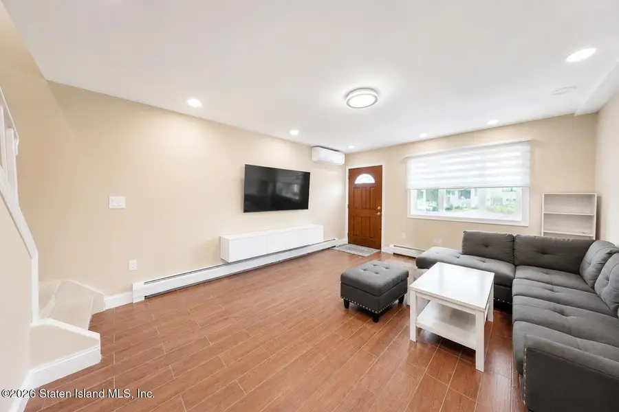 211 Roma Avenue, Staten Island, NY 10306 - #3
