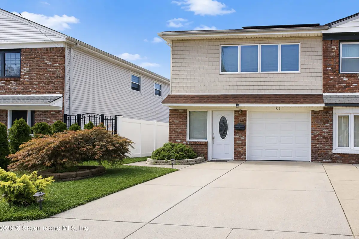 81 E Broadway Ave, Staten Island, NY 10306 - #1