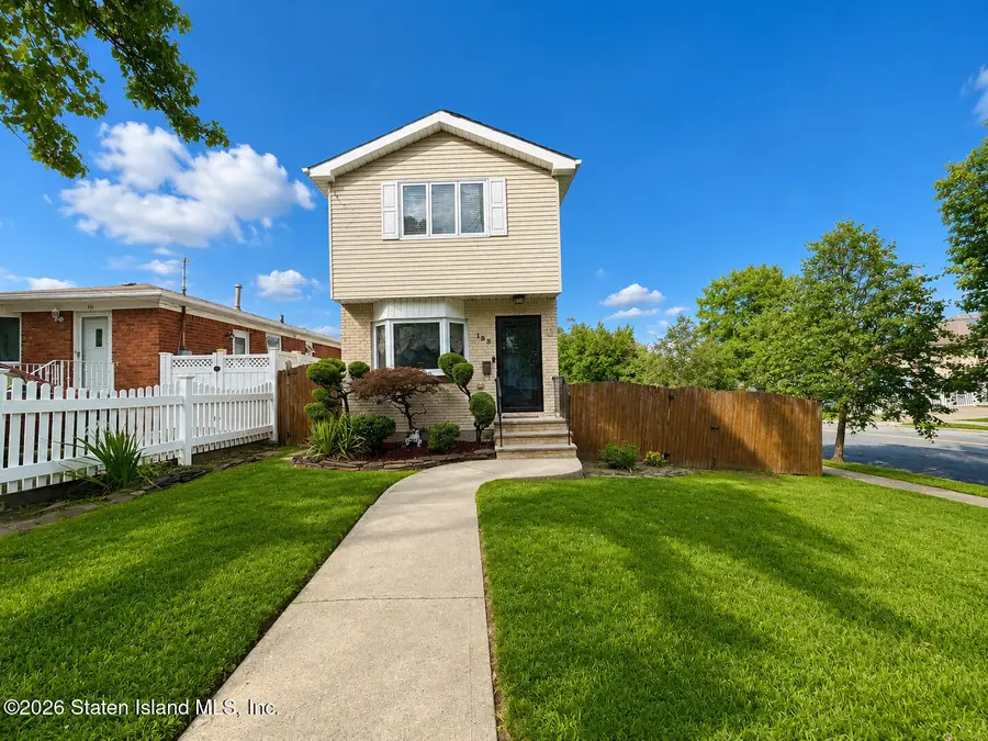 185 Retford Avenue, Staten Island, NY 10312 - #2