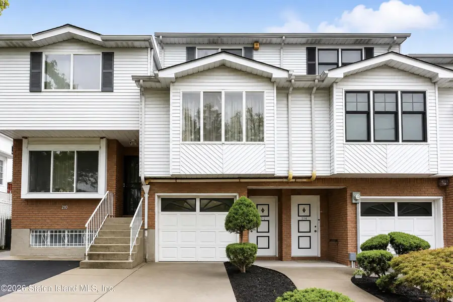 212 Kirshon Avenue, Staten Island, NY 10314 - #2