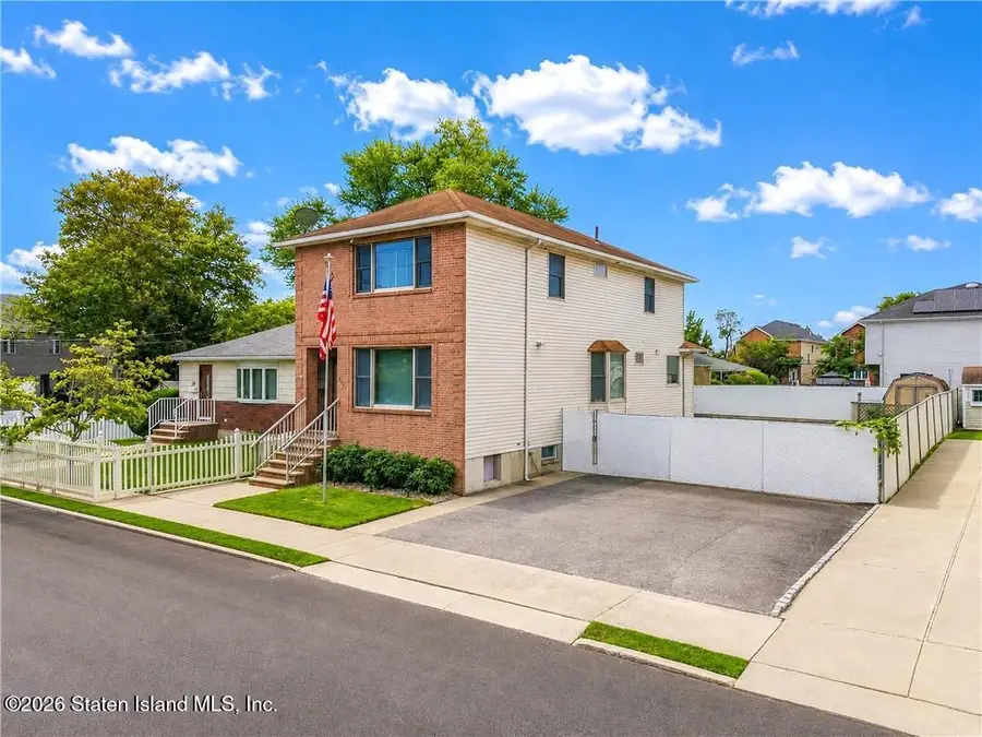 240 Atlantic Avenue, Staten Island, NY 10305 - #2