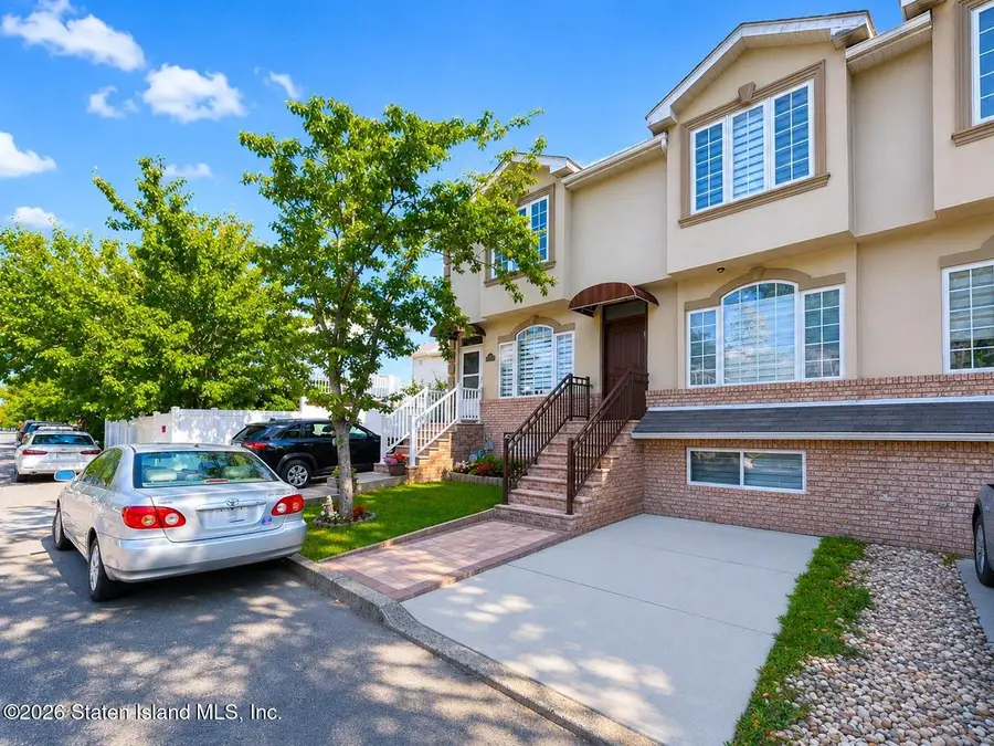 21 Harris Lane, Staten Island, NY 10309 - #2
