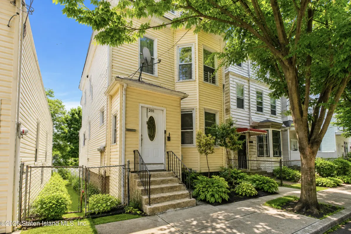201 Van Duzer Street, Staten Island, NY 10301 - #1
