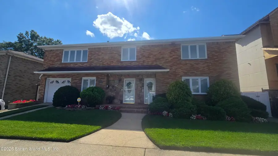 132 Pouch Terrace, Staten Island, NY 10305 - #2