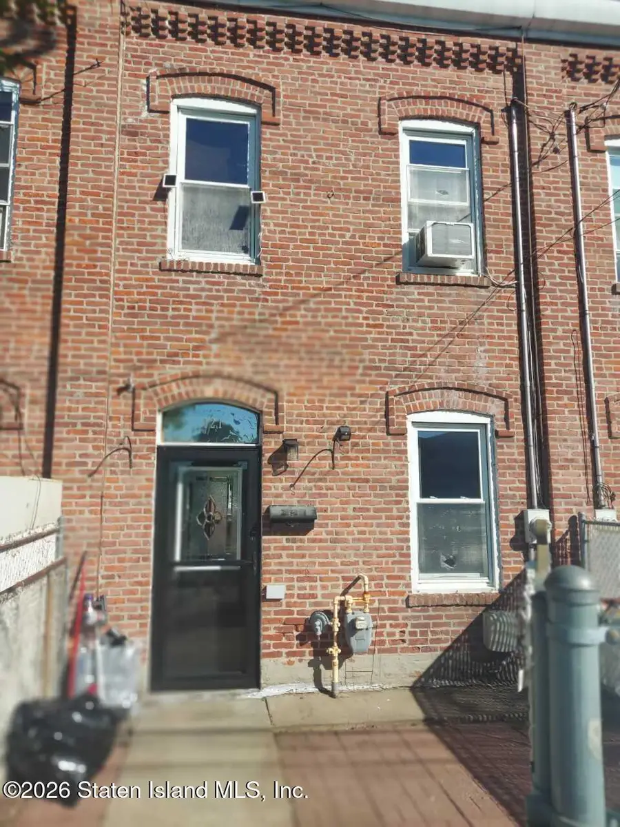 121 Chestnut Avenue, Staten Island, NY 10305 - #2