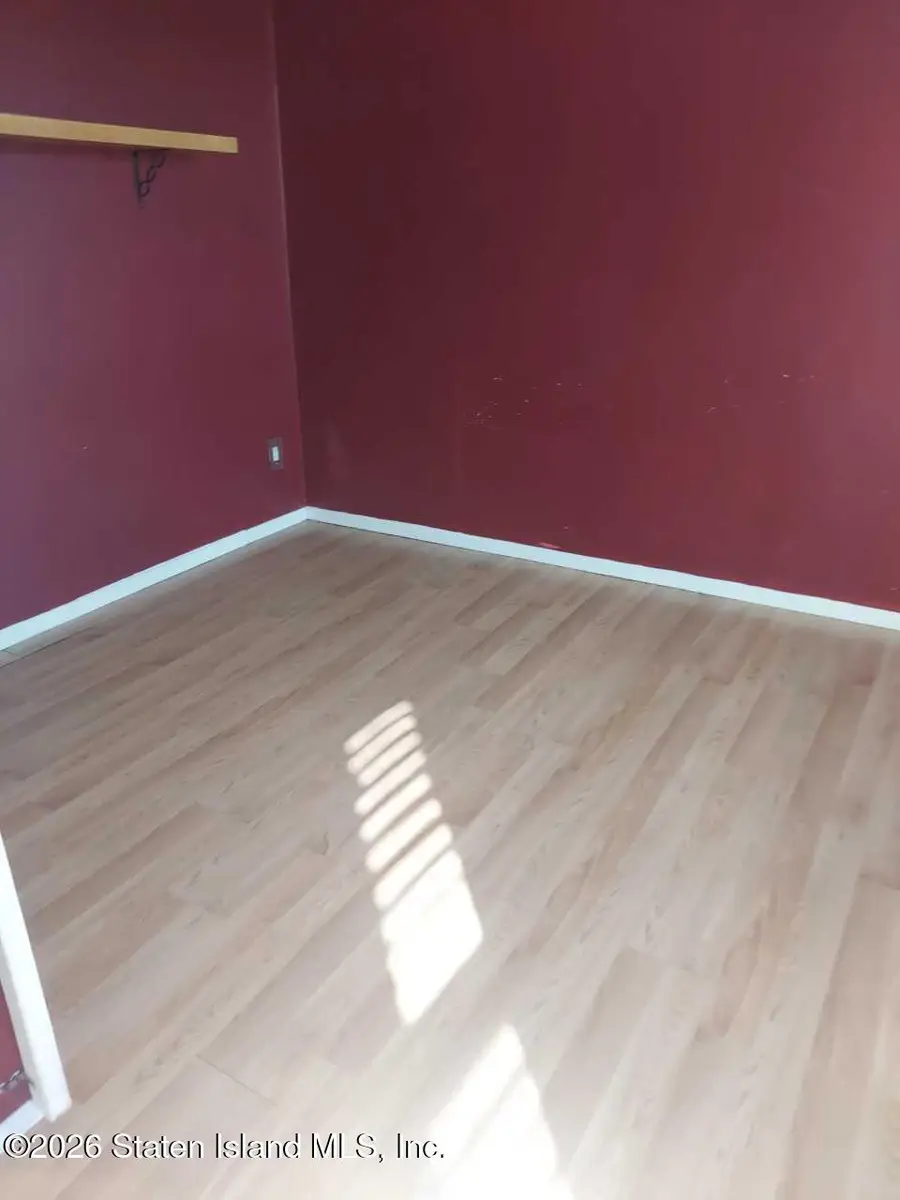 121 Chestnut Avenue, Staten Island, NY 10305 - #3